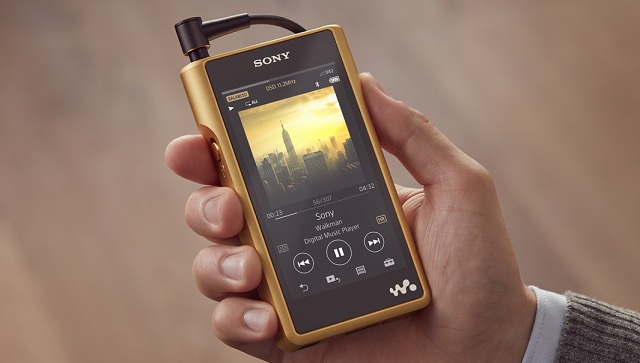 Spoločnosť Sony predstavila hudobný prehrávač NW-WM1Z Walkman, ktorý svojimi parametrami, no najmä vysokou cenou, je zameraný na náruživých audiofilov