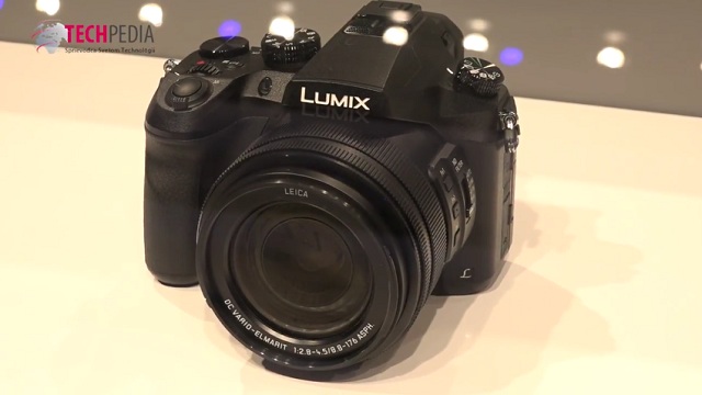Fotoaparát Panasonis Lumix FZ2000