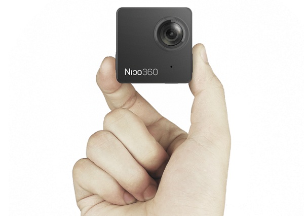 Kamera Nico360 sa hrdí titulom najmenšej 360 stupňovej kamery na svete