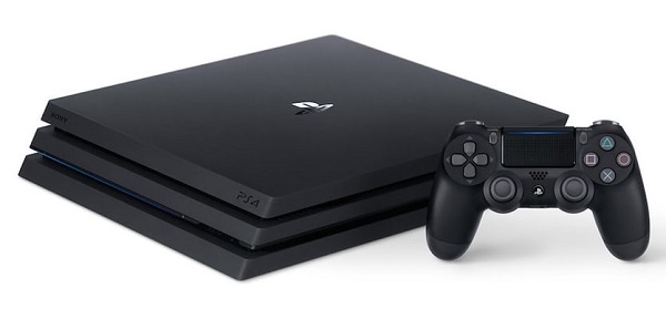 Po boku PlayStation 4 Slim bola predstavená aj výkonná herná konzola PlayStation Pro s podporou 4K a HDR