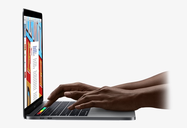 Nové modely MacBook Pro sa môžu pochváliť multi-dotykovým rozhraním Touch Bar, ktoré slúži pre prispôsobiteľné ovládanie aplikácií