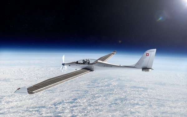 Dvojmiestne lietadlo SolarStratos bude pre svoj pohon využívať solárne panely