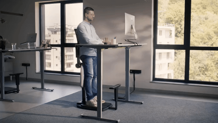 Ergonomická kancelárska stolička Movably Pro.