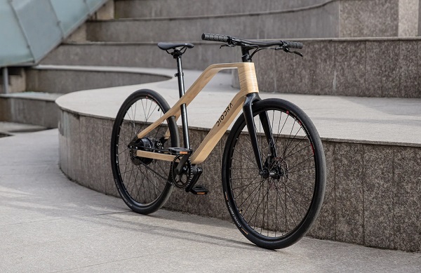 Elektrický bicykel s bambusovým rámom Diodra S3.