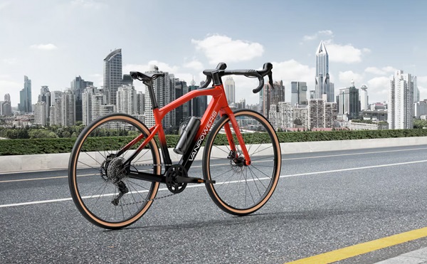 Cestný / gravelový e-bicykel Vanpowers UrbanCross.