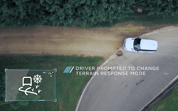 Autonómne vozdilo upozorní vodiča na zmenu terénu, aby mohol zmeniť jazdný režim