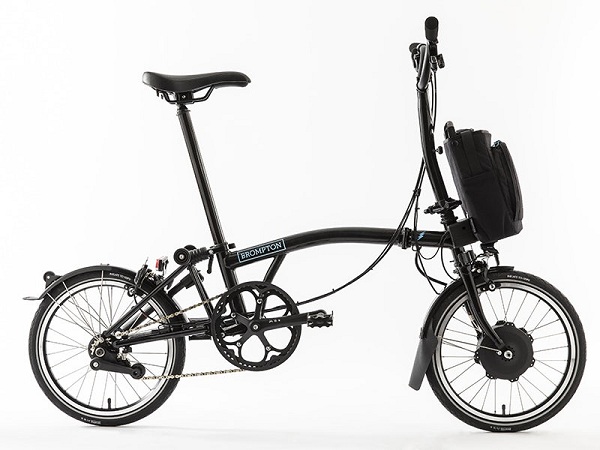 Nový skladací bicykel Brompton Electric, ako už jeho názov napovedá, dostal do výbavy elektrický pohon.