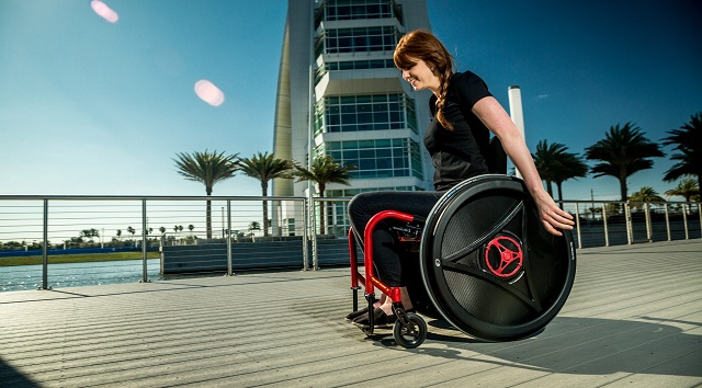 Kolesá Rowheels REV-LX sú k dispozícii v rôznych veľkostiach pre montáž na invalidné vozíky tretích strán