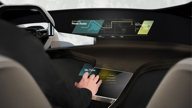 Automobilka BMW na CES 2017 predstaví koncept holografického ovládacieho rozhrania HoloActive Touch
