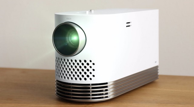 Laserový projektor LG ProBeam má svetelnosť až 2000 lúmenov