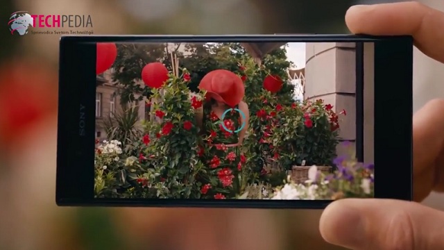 Smartfóny Sony Xperia XZ a Xperia X Compact disponujú technológiou Triple Image Sensing pre vylepšenie spracovanie obrazu pri fotení a nakrúcaní videí