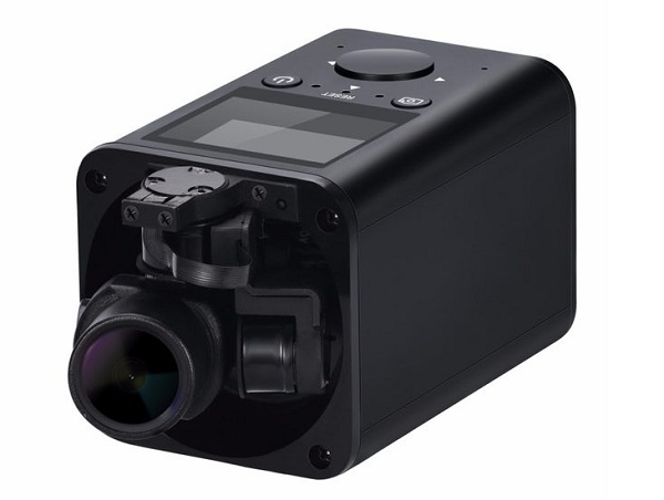 Akčná kamera GimbalCam má na sebe jednoduché ovládacie tlačidlá a 1,5 palcový LCD hľadáčik / displej pre prehrávanie záberov na samotnom zariadení. Nechýba ani možnosť diaľkového ovládania prostredníctvom mobilnej aplikácie.