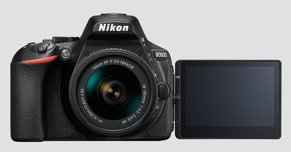 Fotoaparát Nikon D5600 je vybavený 24 megapixlovým snímačom formátu APS-C