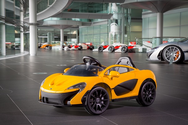 McLaren predstavil detský športový elektromobil Ride On P1