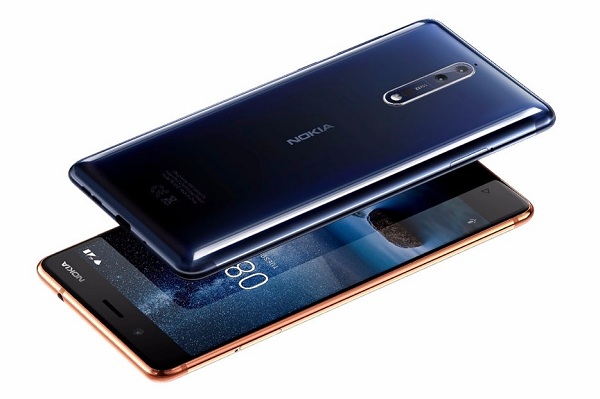 Nový smartfón Nokia 8 má 5,3 palcový dotykový displej s rozlíšením QHD (2560 x 1440 bodov), ktorý využíva technológiu LCD.