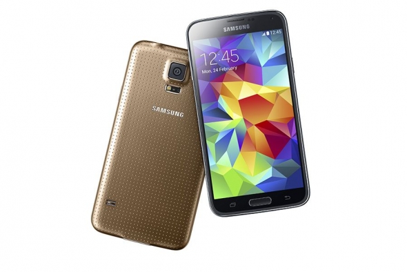 Galaxy S5 vo viacerých farebných variantoch 