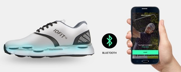 Topánky Iofit sa prepájajú s mobilnou aplikáciou prostredníctvom Bluetooth prenosovej technológie