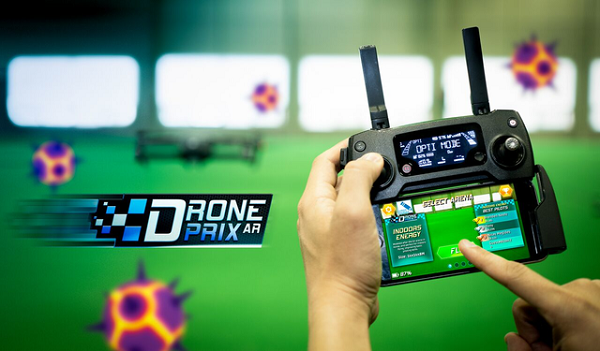 Aplikácia DronePrix AR využíva prostredie rozšírenej reality pre nové zážitky pilotov dronov